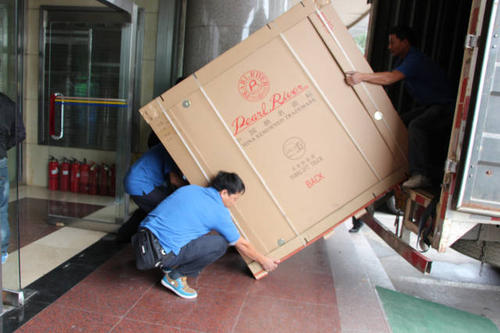 东丽钢琴贵重工艺品无忧运